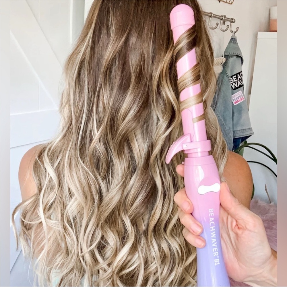 Beachwaver NEW Pink and Purple Curling Iron